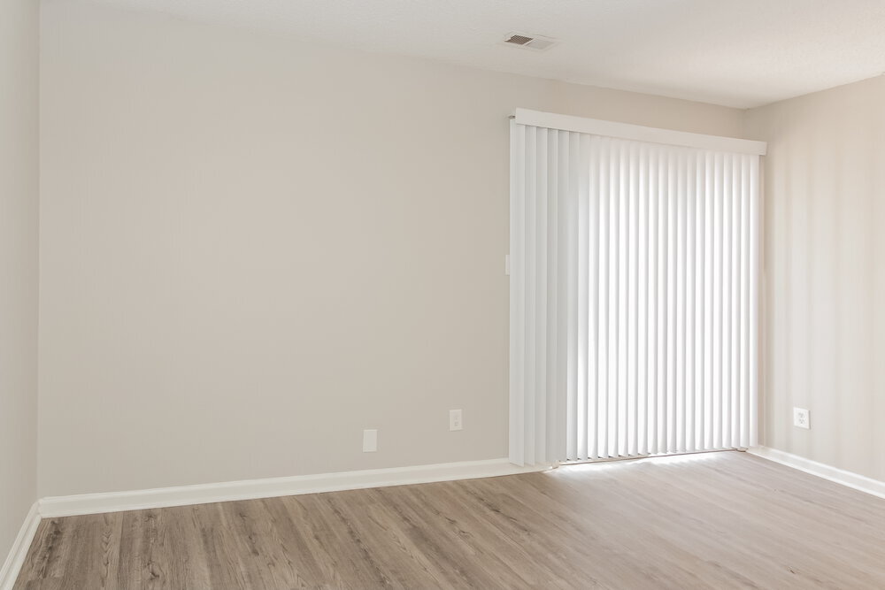 Building Photo - 5128 Glenview Ct