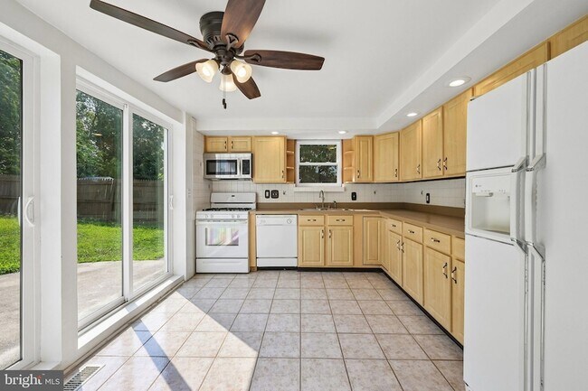 Building Photo - 118 Sylvan Terrace