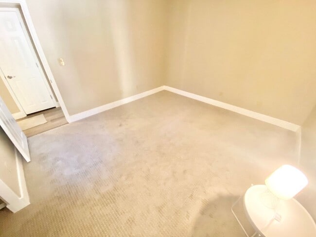 Building Photo - 5009 Indian River Dr