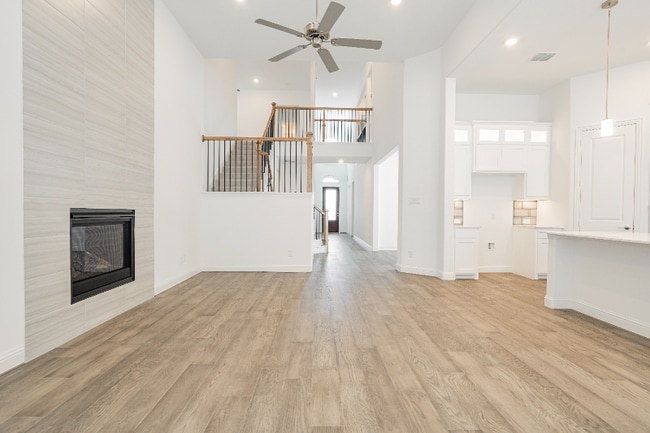 Building Photo - 8209 Abellia Ct