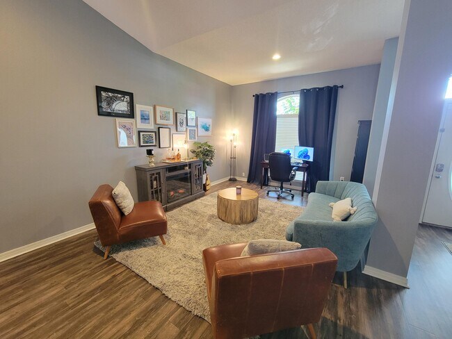 Building Photo - 2664 Shoni Dr