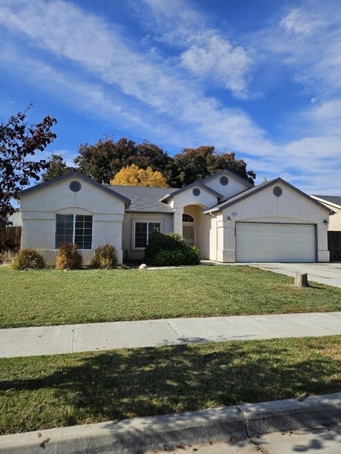 Building Photo - 1075 Sorrel Ave