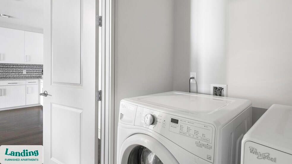 Building Photo - 1414 Wood Hollow Dr