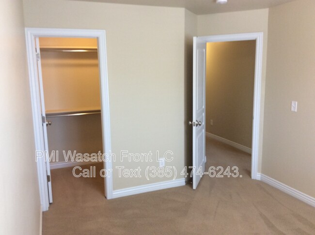 Building Photo - 3078 Islington Ln