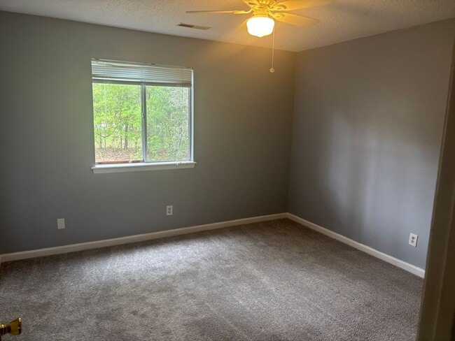 Building Photo - 2 BEDROOM 2 BATH CONDO ON BOTTOM FLOOR AT MYRTLE GREENS