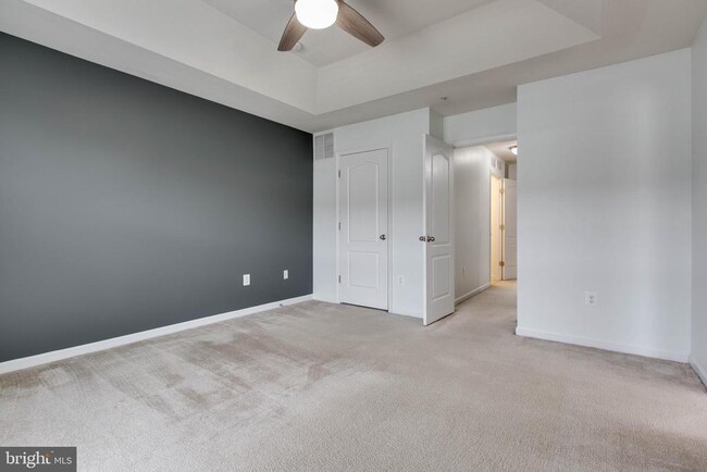 Building Photo - 7926 Silver Oak Rd