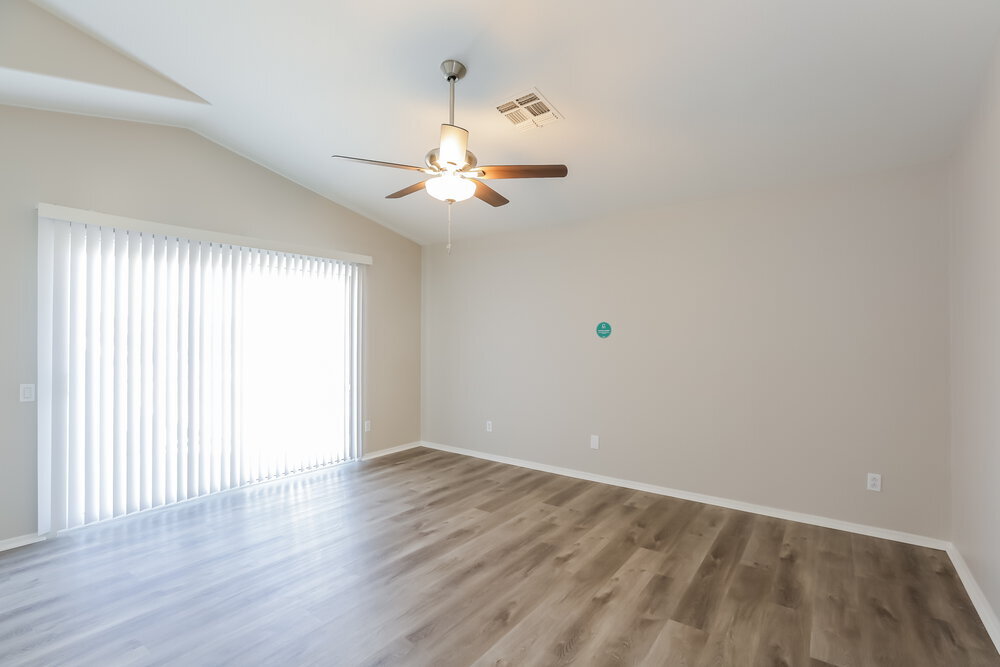 Building Photo - 13042 W Monterey Way