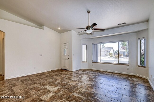 Building Photo - 6815 E Kilkenny Pl