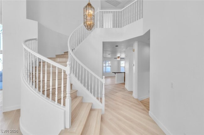 Building Photo - 3986 Windansea St