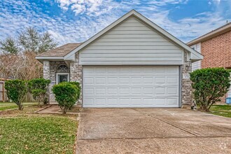 Building Photo - 4010 Bealey Ln