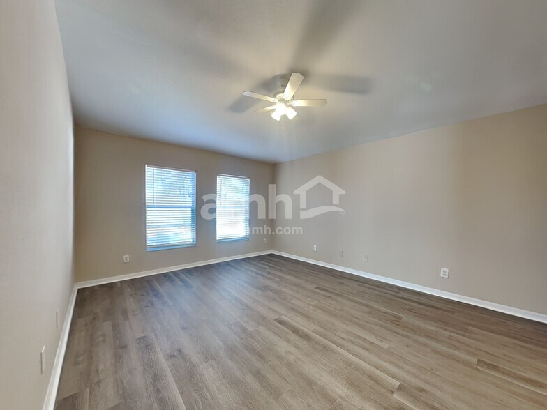 Building Photo - 11347 Cocoa Beach Dr