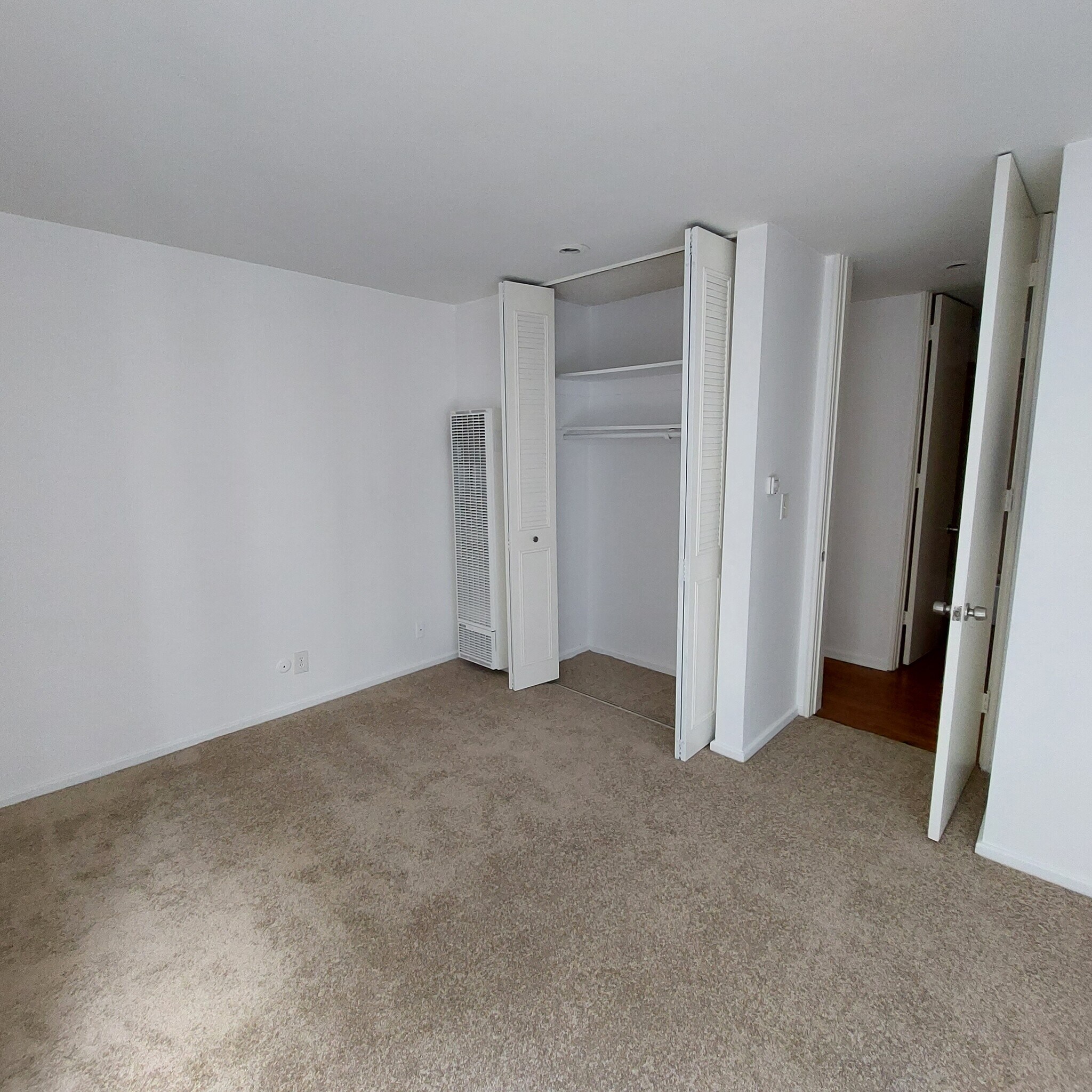 Second bedroom - 6605 Green Valley Cir