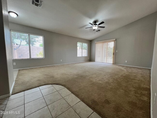 Building Photo - 10419 N 58th Dr