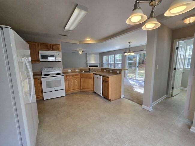 Building Photo - 5030 Reservoir Rd