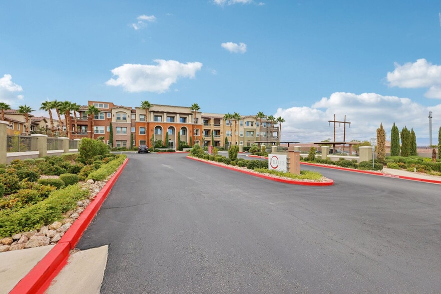 Primary Photo - Elevate