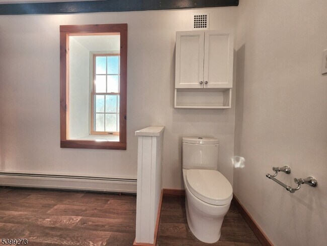 Building Photo - 340 NJ-94