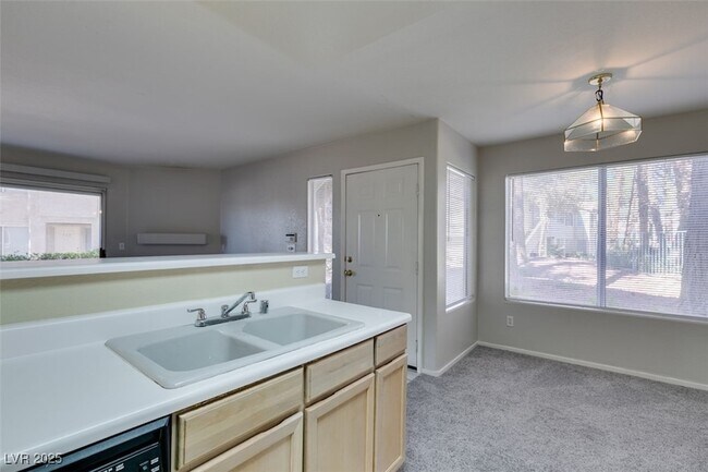 Building Photo - 5211 Caspian Springs Dr