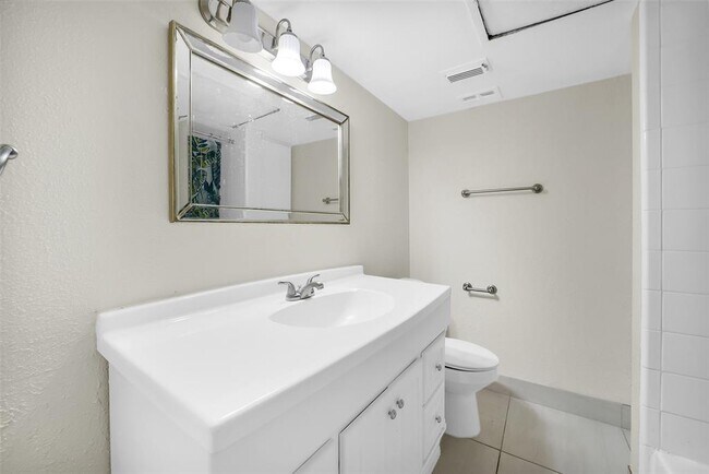 Building Photo - 4641 Wild Indigo St