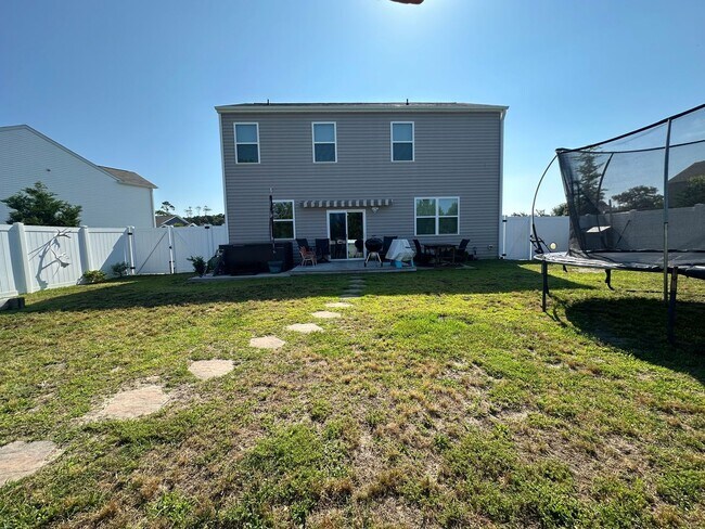 Building Photo - 307 Crayfish Ct