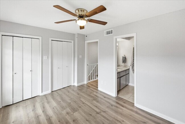 Building Photo - Baylor 2 Bedroom Condo