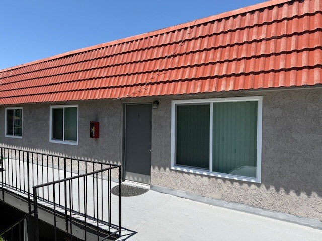 Building Photo - 162 S Linda Way