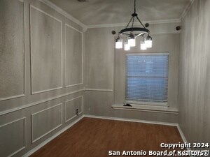 Building Photo - 1122 Persian Garden