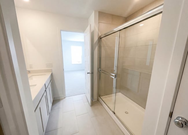 Building Photo - 2415 Fir Dr