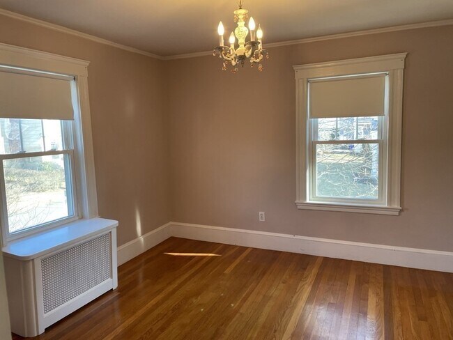 Building Photo - 28 Theresa Ave