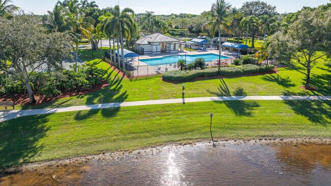 Building Photo - 1012 Fairfield Meadows Dr