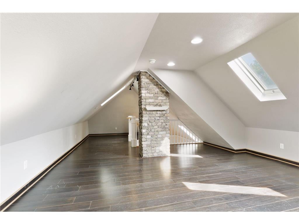 Bedroom 2/loft - 403 Dewey St