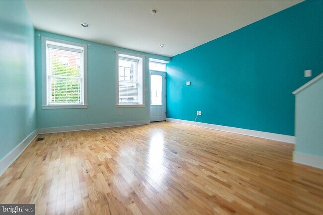 Building Photo - 2147 Ellsworth St