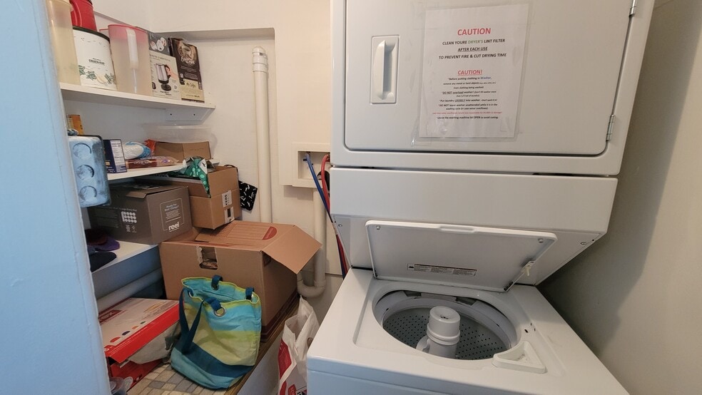 Building Photo - 1333 Connecticut St