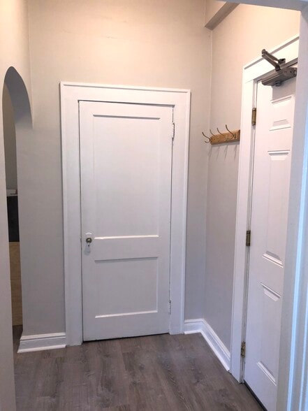 Entry door and closet - 4 Elm St