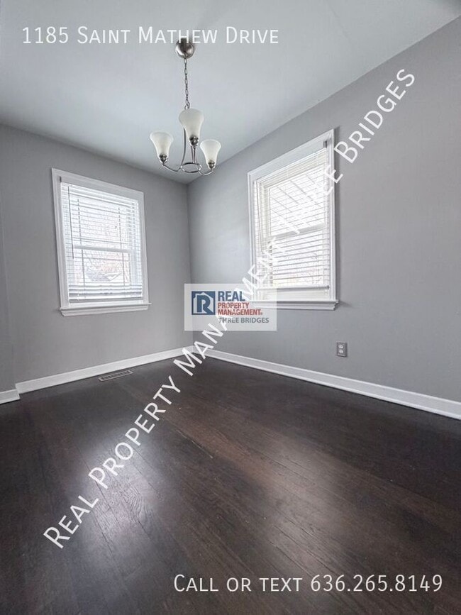 Building Photo - 1185 St Matthew Dr