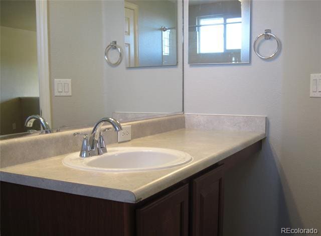 Building Photo - 1965 Dewhirst Dr