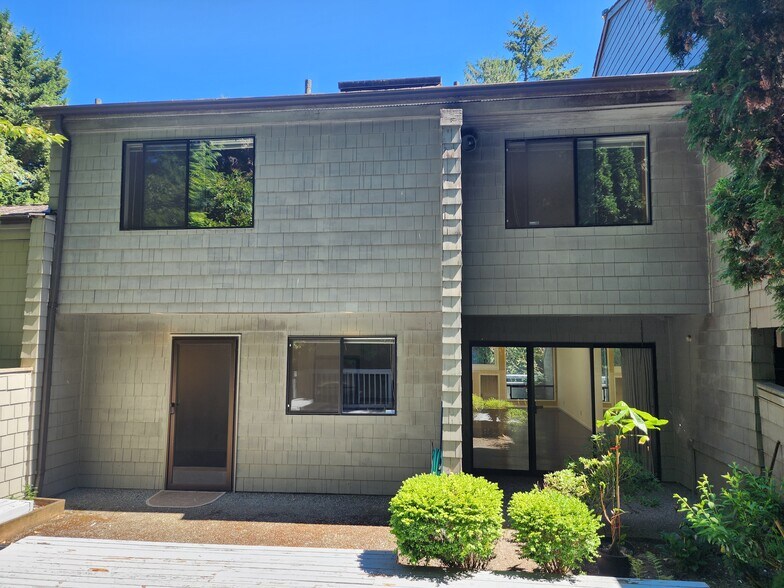 Building Photo - 3605 93rd Ave SE