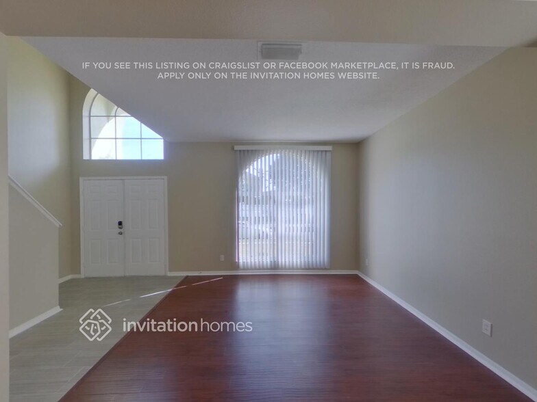 Building Photo - 1041 Grand Canyon Dr