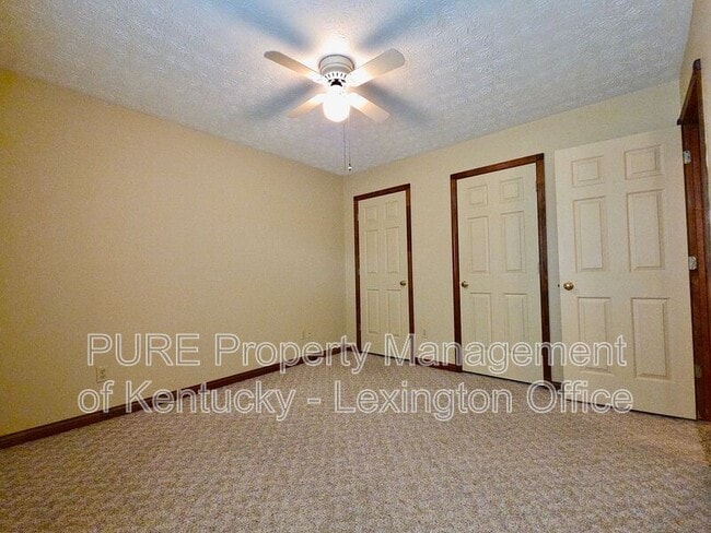 Building Photo - 366 Bonny Lynn Dr