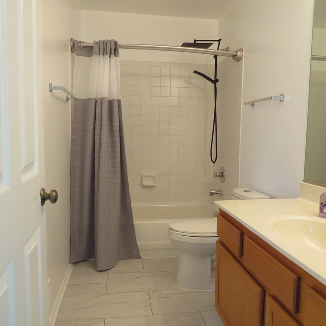 Building Photo - 2530 Warm Springs Ln