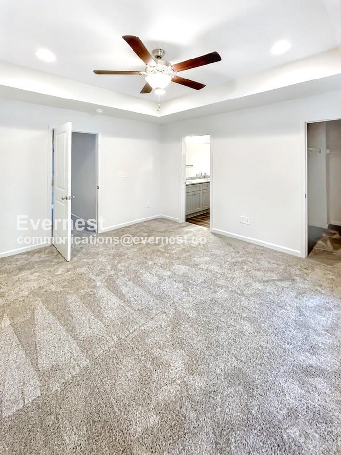 Building Photo - 1221 Marble St