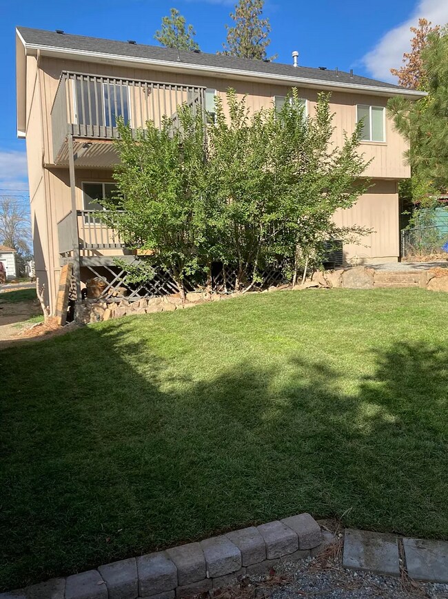 Building Photo - Lowther Single Family