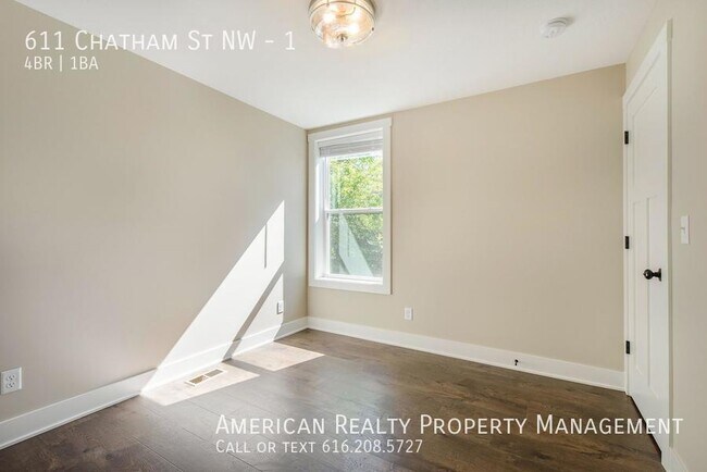 Building Photo - 611 Chatham St NW