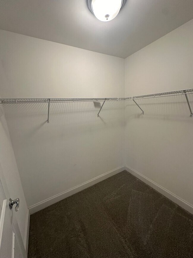 Building Photo - 514 Sapphire Dr