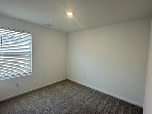 Building Photo - 905 Blue Heron Dr