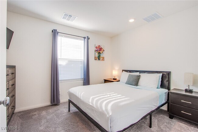 Building Photo - 9858 W Meranto Ave