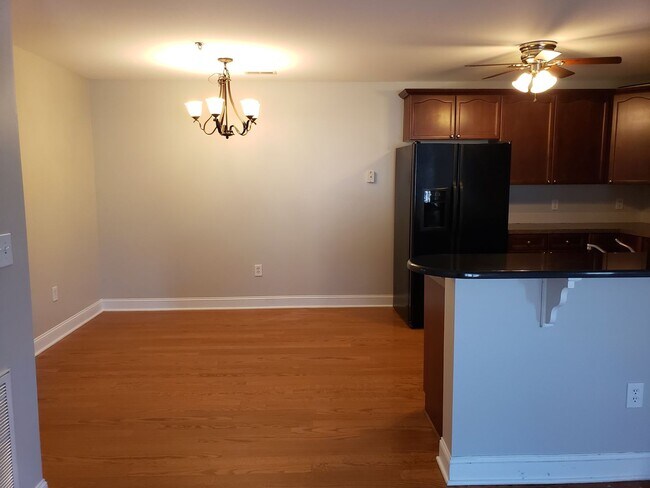 Building Photo - 4732 Tatton Park Cir