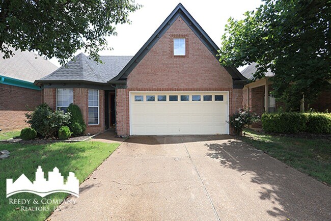 Primary Photo - 1092 Cross Wood Ln