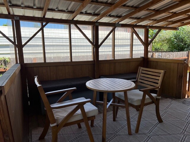 Building Photo - 3127 Harlow Rd