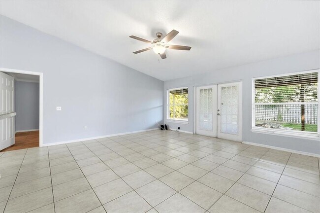 Building Photo - 1158 Perpignan Ct