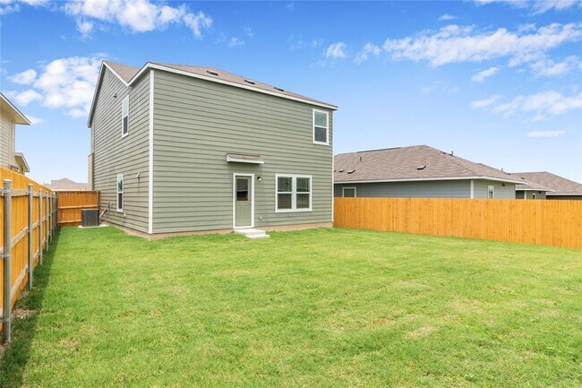 Building Photo - 112 Dollars Dr